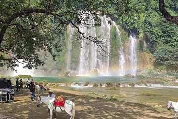 2-Day Ban Gioc Waterfall & Nguom Ngao Cave from Hanoi