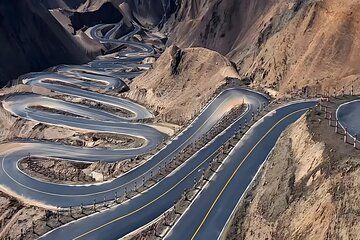 7 Day Private Tour of Magical Western China Kashgar and Beyond