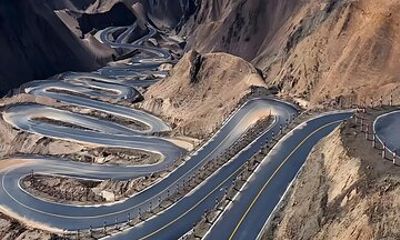 7 Day Private Tour of Magical Western China Kashgar and Beyond