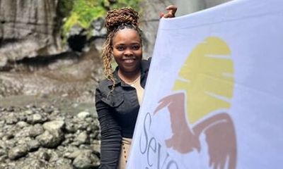 Private Napuru Waterfalls Classic Car Tour from Arusha
