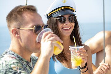 Catamaran in Punta Cana with transportation and drinks.