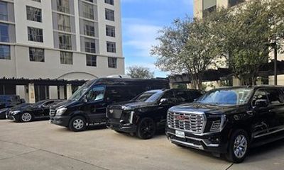 Meet and Greet Limo Service in Austin