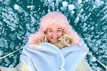 Lake Louise Peyto Bubble and Banff Town Full Day Tour