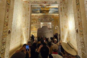 Luxor-Day Tour Valley of Kings, Hatshepsut Temple ,Karnak&Memnon