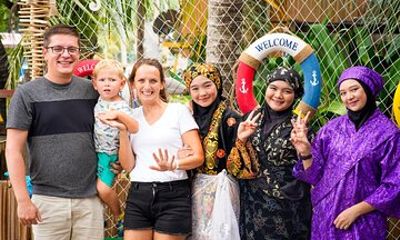 Private Kampung Gipsi Cultural Tour
