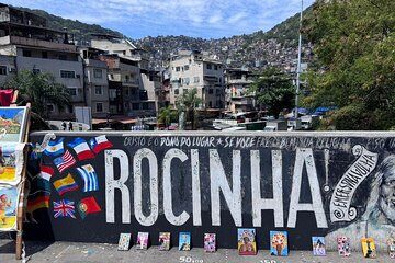 Jeep immersion in Rocinha