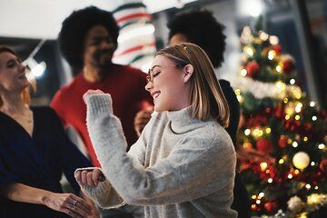 Cardiff Christmas Lights Walk With Welsh Cakes