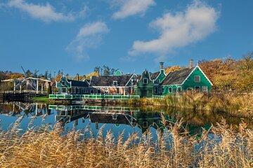 Arnhem Open Air Museum and War Museum Day tour from Amsterdam