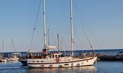 Yacht picnic in Balchik