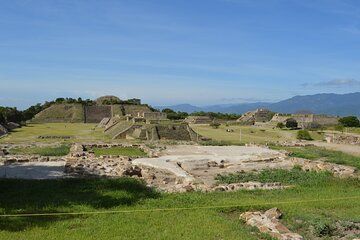 Pre-Hispanic Zapotec Heritage Guided Tour in Oaxaca