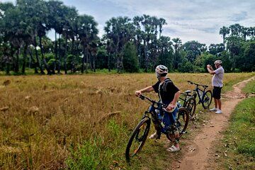 Angkor Wat Sunrise and Cycling Tour