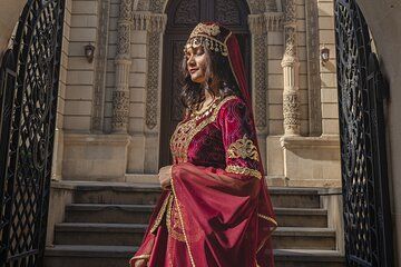 Photoshoot in Baku's Old City with Traditional Costumes