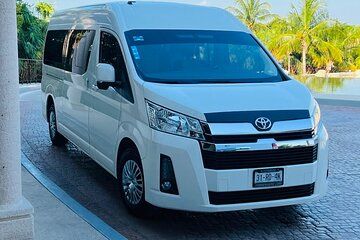 Luxury Private Transportation from Airport, Cancun, Tulum, pdc