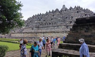Semarang Port Shore Excursion and Borobudur Temple a DayTrip