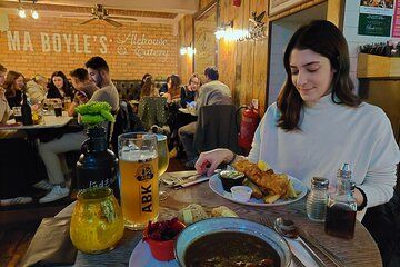 Liverpool Albert Dock and Cavern Quarter Walking Food Tour