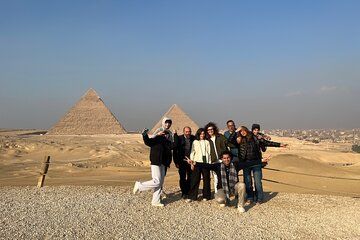 Private Giza Pyramids, Great Sphinx, Saqqara & Dahshur Day Tour