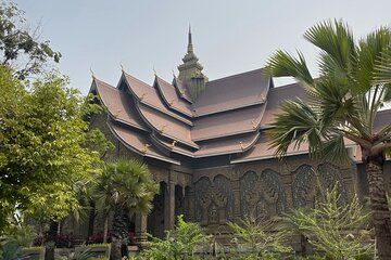 Explore Vientiane with Lao Art Museum Tour