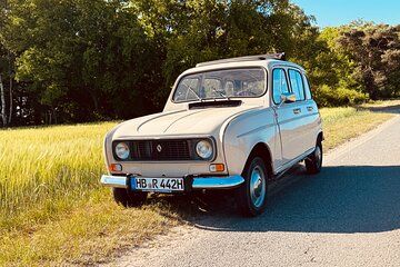 Rent a classic Renault R4 for a day trip