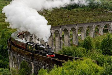 Edinburgh Isle of Skye Jacobite Steam Train and Whisky Tour 4 Day