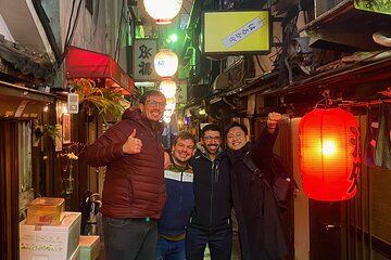 Tokyo Asakusa Bar Hopping and Karaoke with Local Guide