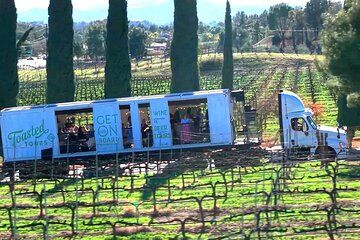 18 Wheeler Wine Tours in Temecula Wine Country