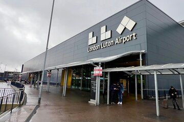 Transfer from Luton Airport to London or London to Luton