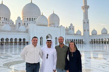 Sheikh Zayed Grand Mosque Guided Tour