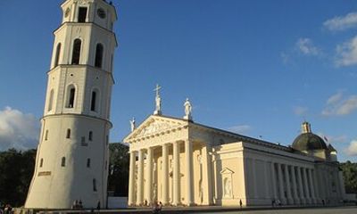 Private Day Tour Vilnius to Riga via Kaunas Sugihara Museum
