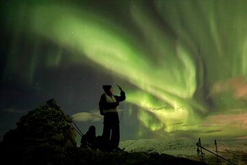 Northern Light Chase Exclusive Private Tour up to 6 Guests