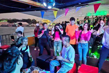 Yodsiam Bangkok Nightlife Chao Phraya River Cruise
