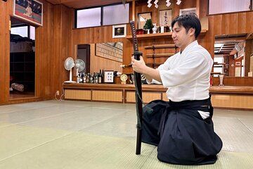 Kawasaki Train with Samurai Sword Techniques from Seven Samurai