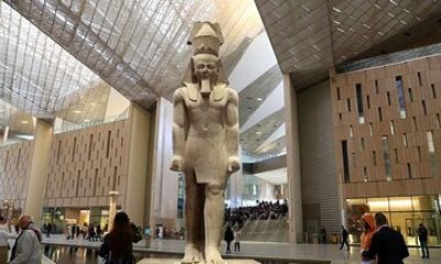 Cairo and Giza Full Day Guided Tour with Lunch at Pyramids & GEM