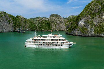 Hanoi 2 Day Car and Walking Tour