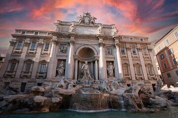 Trevi Fountain Access Ticket and Host