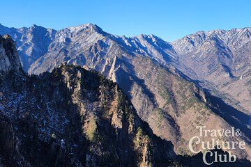 Mt Seorak and Naksansa Temple One Day Private Tour from Seoul
