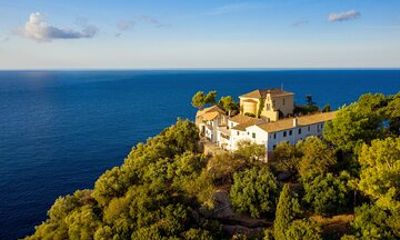 Corfu in Paleokastritsa Monastery and Town Tour