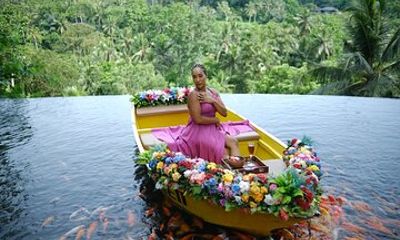 Bali Swing, Koi Boat Photo, Monkey Forest and Waterfall Ubud Tour