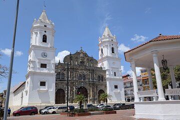 Private Tours in Panama City Markets Canal and History