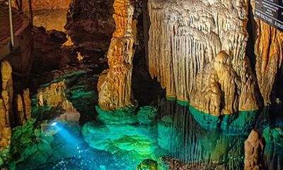 Luray Caverns Half Day Small Group Max 12 Tour Experience from DC