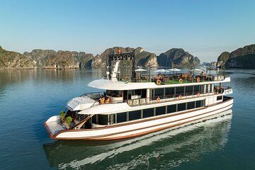 5-Star Halong Bay Cruise with Buffet Lunch, Sunset Party