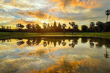Magical Angkor Wat Sunrise Tour