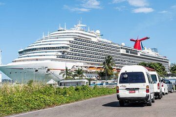 Montego Bay Cruise Ship Port to Doctor's Cave Beach and City Tour