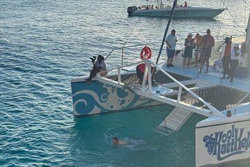 Negril Beach Party Catamaran Snorkeling and Rick’s Cafe