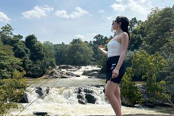 Day tour with Sri Lankan Lunch at Mawanella on your way to Kandy