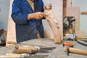 Make Your Own Artwork with a Local Traditional Wood Artisan