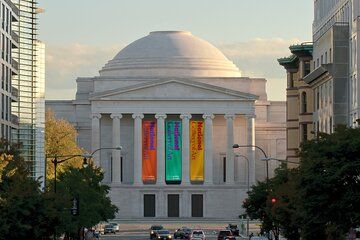 National Gallery of Art Specialized Tour with Hands On Activity