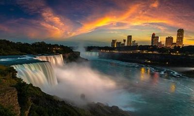 Brampton To Niagara Falls Evening Tour Small Group With Boat&Wine