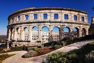 Private Walking Tour of Pula Arena (Small Groups)