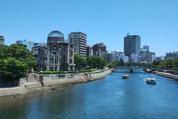 Hiroshima Peace Memorial and Miyajima 8 Hour Tour with Guide
