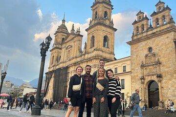 Candelaria Timeless Tour Bogota : History, Culture & Technology